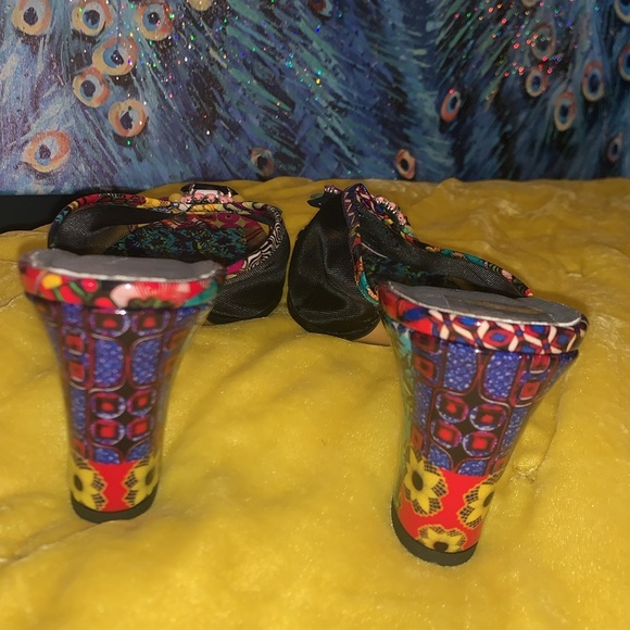 Azuree Cannes Size 5.5 Beaded Mesh Open Toe Chunk Heels - Picture 7 of 16